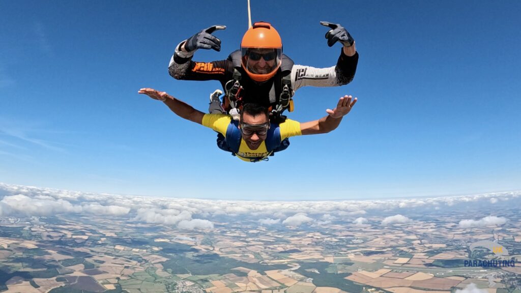 HMSTC's Emmanuel mid-skydive
