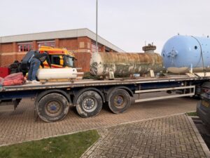 oxygen chamber on its way to a new home