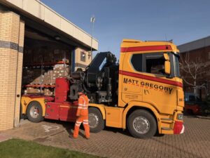 lorry to collect oxygen chamber